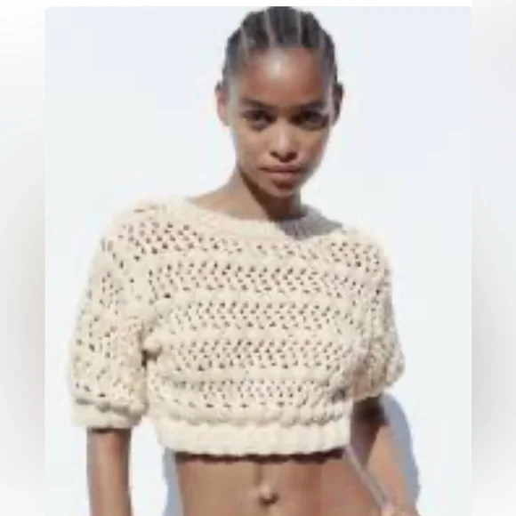 Open back knit sweater - Picture 3 of 4